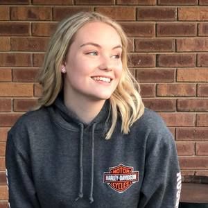 Meet your Posher, Aimee